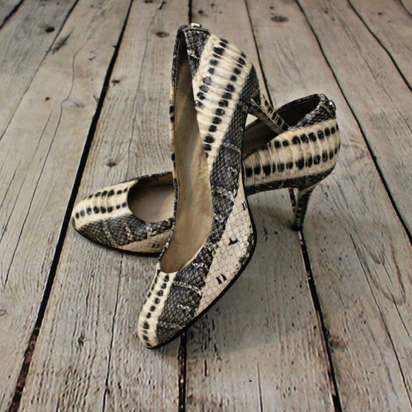 Michael Kors Shoes - Michael Kors leather upper heels